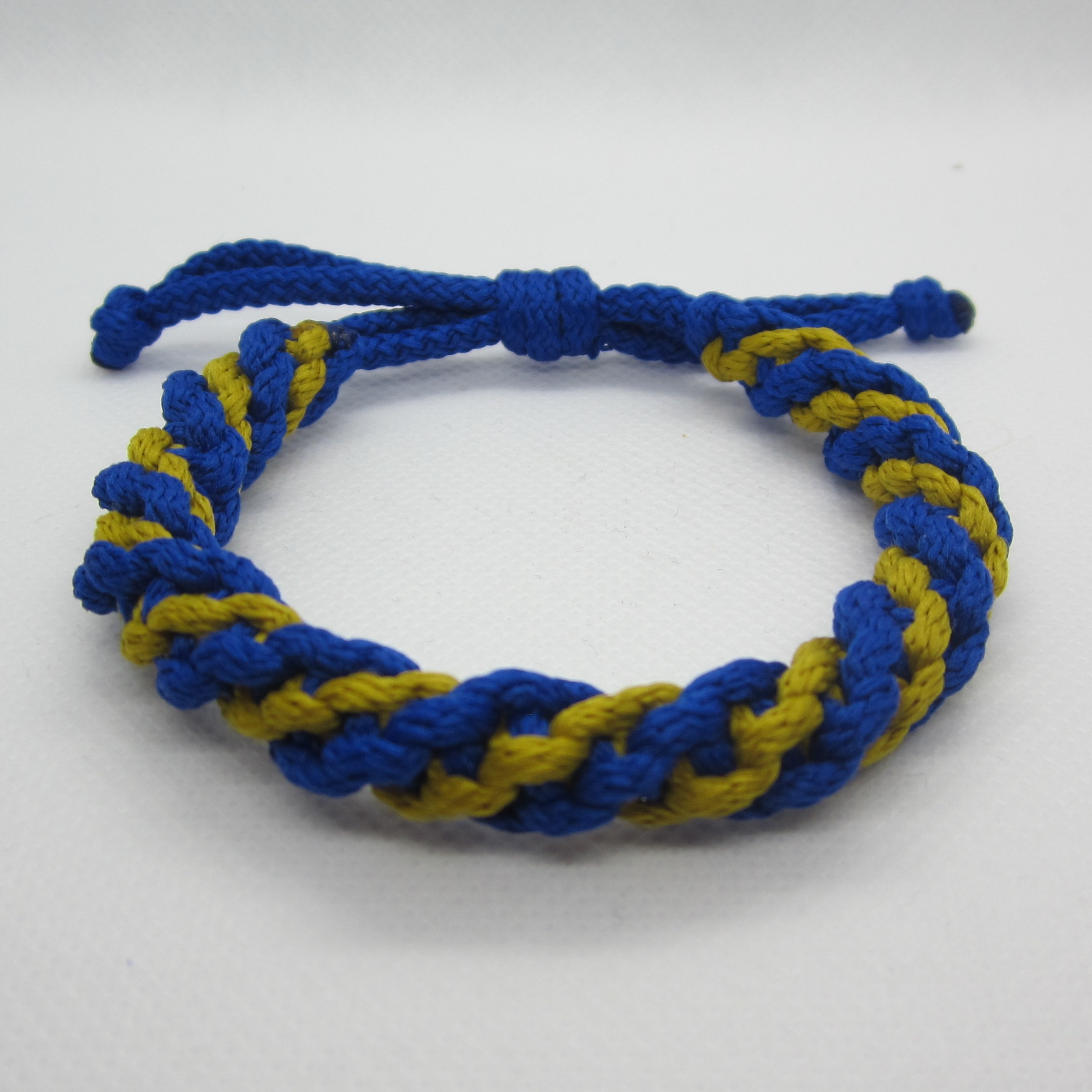Bracelet macrame blue and yellow